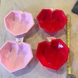 Heart-Shaped Silicone Molds - Pink and Red